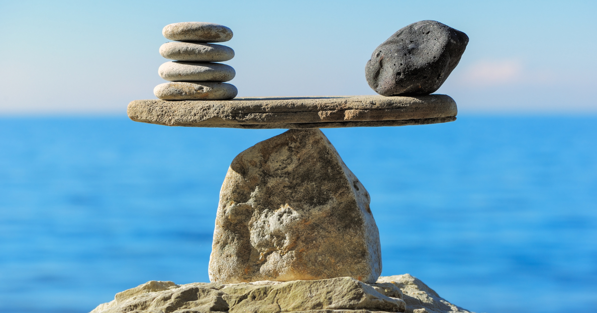Image of rocks balancing